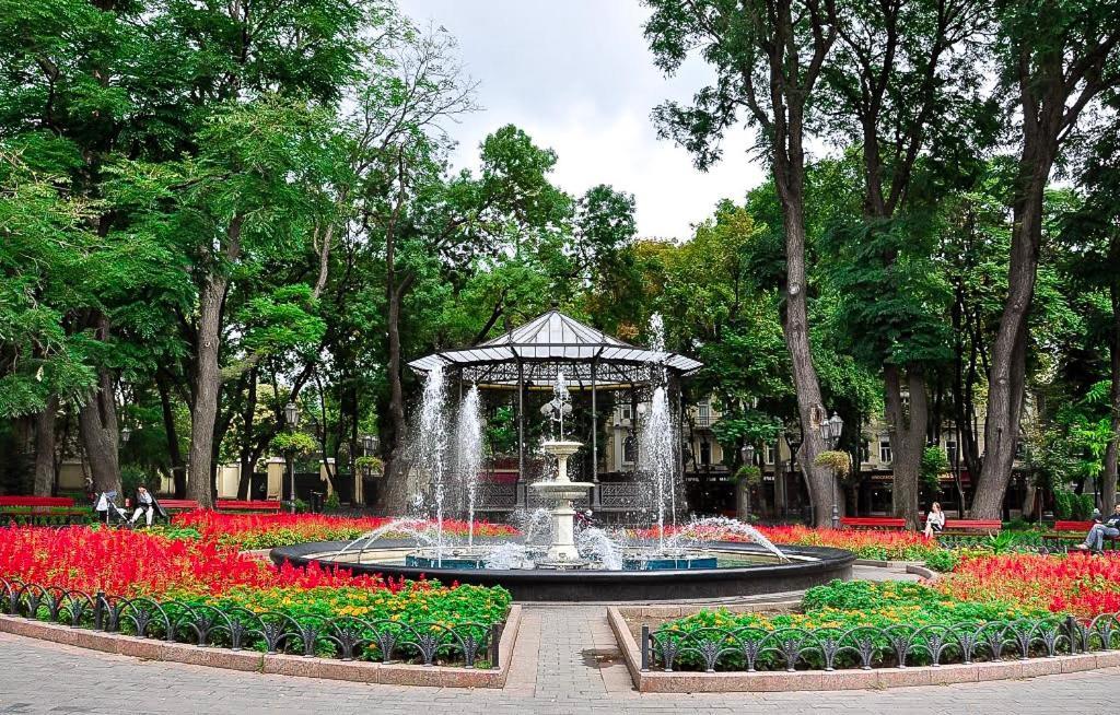 Langery Residence Central Apartments Odesa Exterior photo